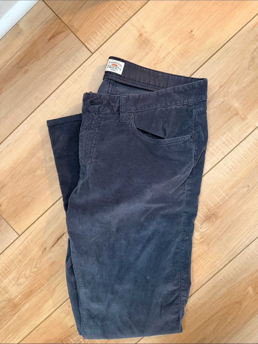 Faherty Men's Navy Blue Corduroy Pants